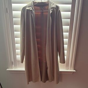 Elegant Beige Women's Trench Coat